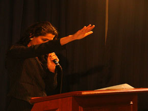 Juliana Godoy, de Turismo, faz juramento (Foto de :Charles Gustavo Grigull)