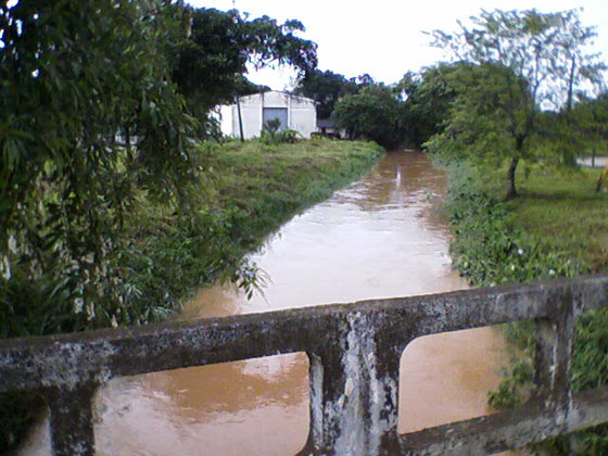 Ponte no Vila Nova (Foto de :Luiza Martin)